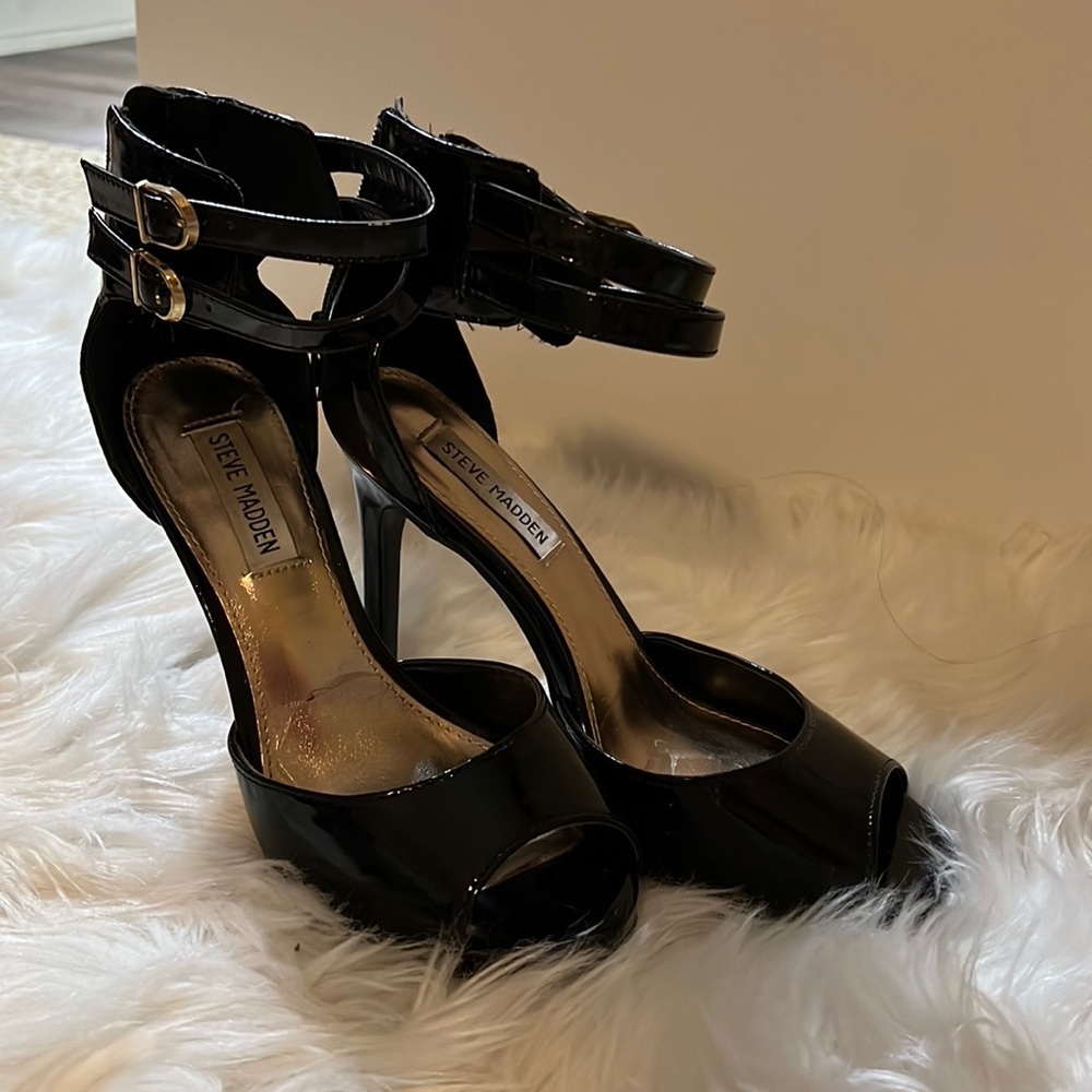 Steve Madden Maira Black Stilettos 7.5M